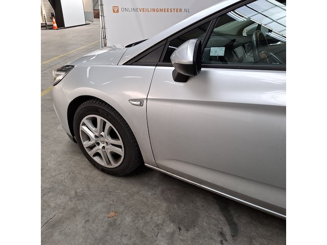 Personenauto, opel, astra - afbeelding 4 van  57