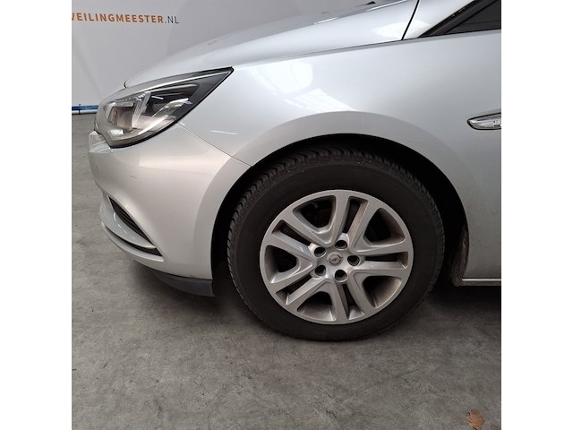 Personenauto, opel, astra - afbeelding 5 van  57