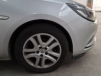 Personenauto, opel, astra - afbeelding 11 van  57