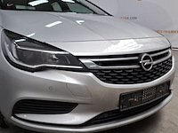 Personenauto, opel, astra - afbeelding 15 van  57