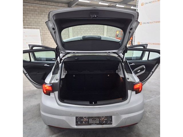 Personenauto, opel, astra - afbeelding 27 van  57