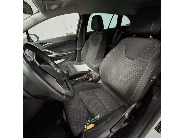 Personenauto, opel, astra - afbeelding 17 van  52