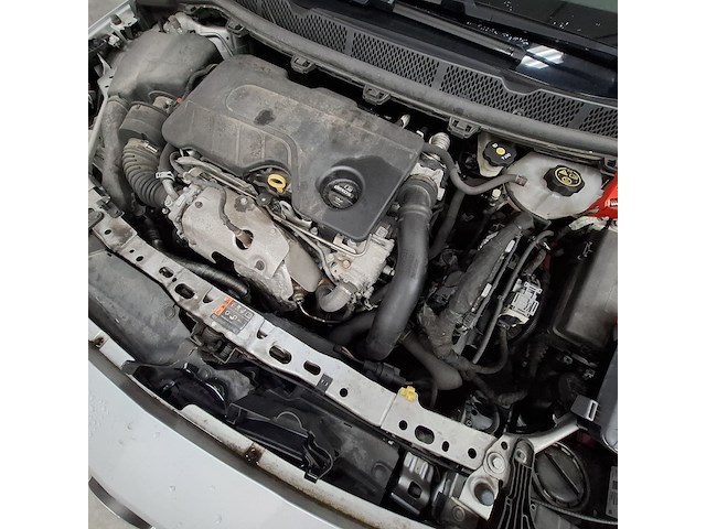 Personenauto, opel, astra - afbeelding 36 van  52