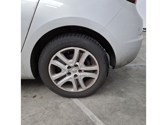 Personenauto, opel, astra - afbeelding 3 van  51