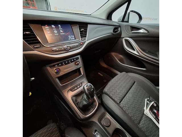 Personenauto, opel, astra - afbeelding 21 van  51