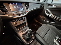 Personenauto, opel, astra - afbeelding 21 van  51