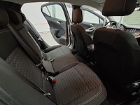 Personenauto, opel, astra - afbeelding 27 van  51