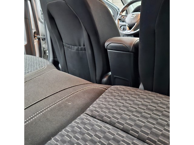 Personenauto, opel, astra - afbeelding 28 van  51