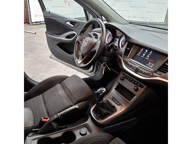 Personenauto, opel, astra - afbeelding 29 van  51