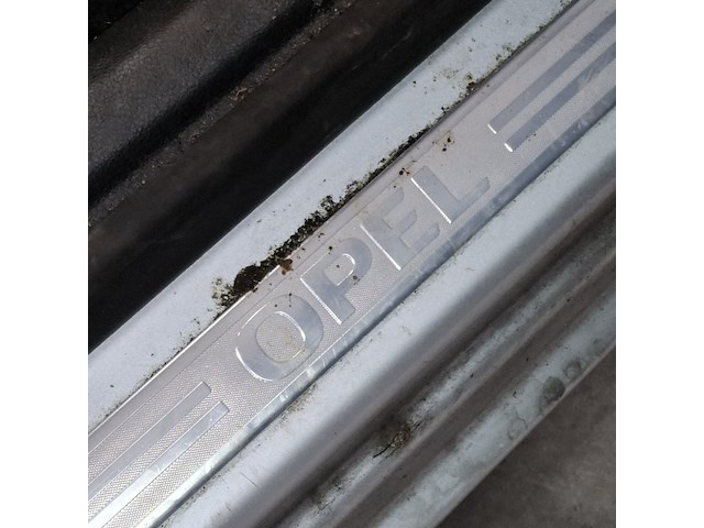 Personenauto, opel, astra - afbeelding 31 van  51