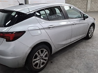 Personenauto, opel, astra - afbeelding 45 van  51