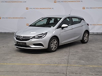 Personenauto, opel, astra - afbeelding 1 van  20