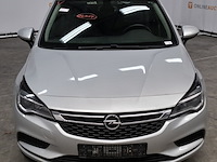 Personenauto, opel, astra - afbeelding 12 van  20