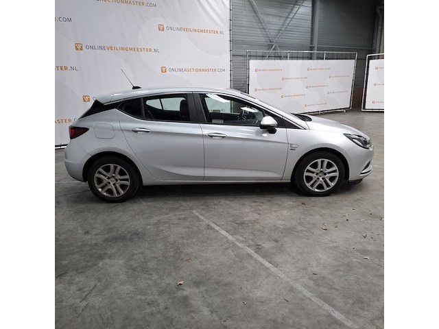 Personenauto, opel, astra - afbeelding 15 van  20