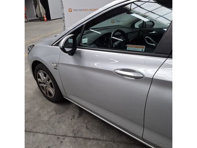 Personenauto, opel, astra - afbeelding 19 van  20