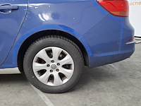 Personenauto, opel, astra - afbeelding 6 van  57