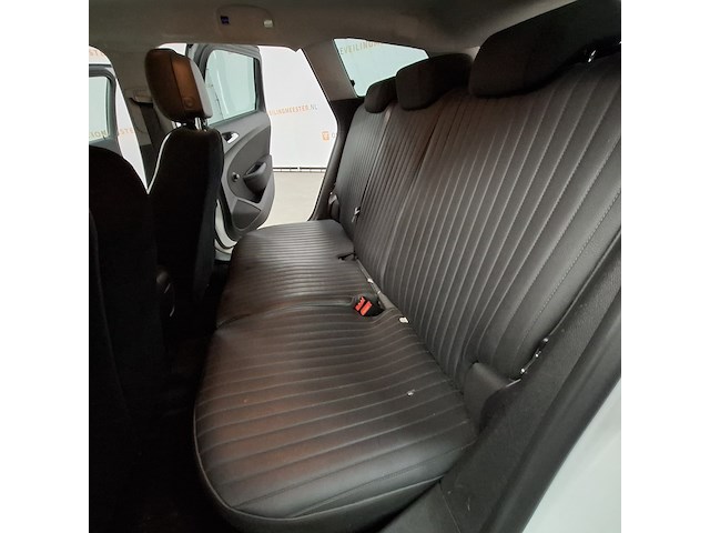 Personenauto, opel, astra - afbeelding 29 van  57