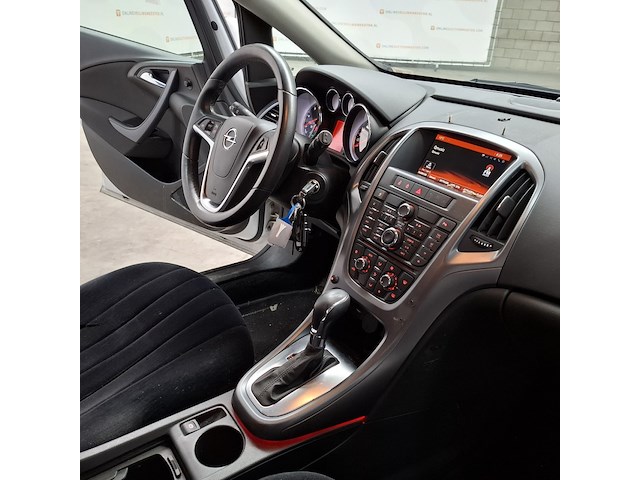 Personenauto, opel, astra - afbeelding 35 van  57