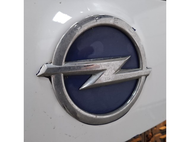 Personenauto, opel, astra - afbeelding 51 van  57