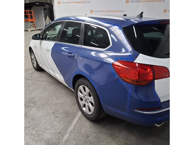 Personenauto, opel, astra - afbeelding 55 van  57