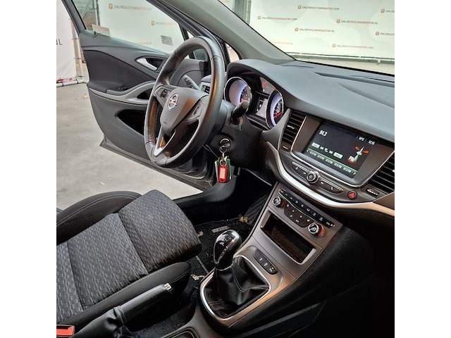 Personenauto, opel, astra - afbeelding 32 van  57