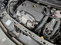 Personenauto, opel, astra - afbeelding 40 van  57