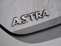 Personenauto, opel, astra - afbeelding 17 van  45