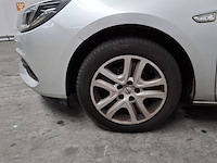 Personenauto, opel, astra - afbeelding 24 van  45