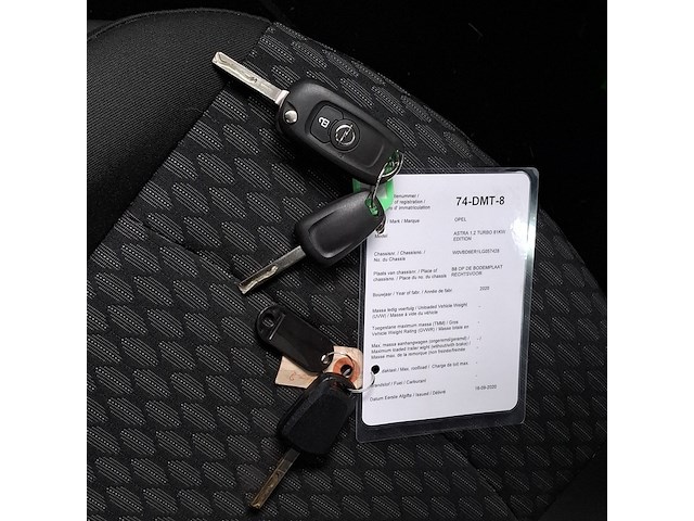 Personenauto, opel, astra - afbeelding 33 van  45