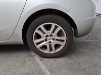 Personenauto, opel, astra - afbeelding 6 van  60