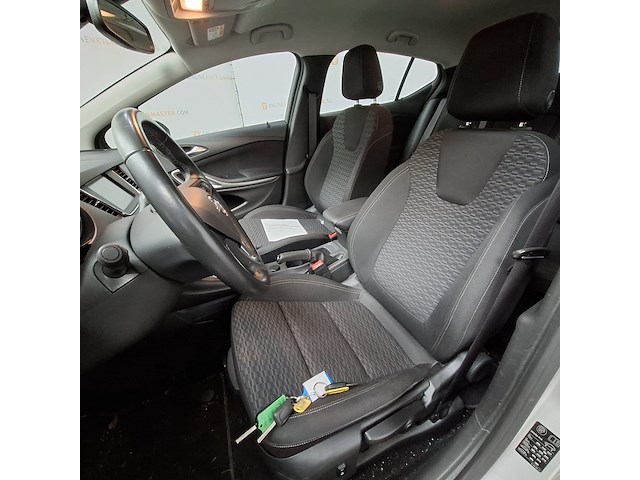 Personenauto, opel, astra - afbeelding 21 van  60