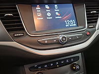 Personenauto, opel, astra - afbeelding 26 van  60