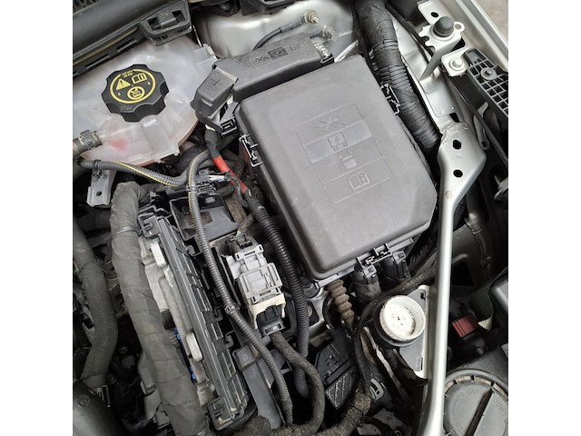 Personenauto, opel, astra - afbeelding 48 van  60