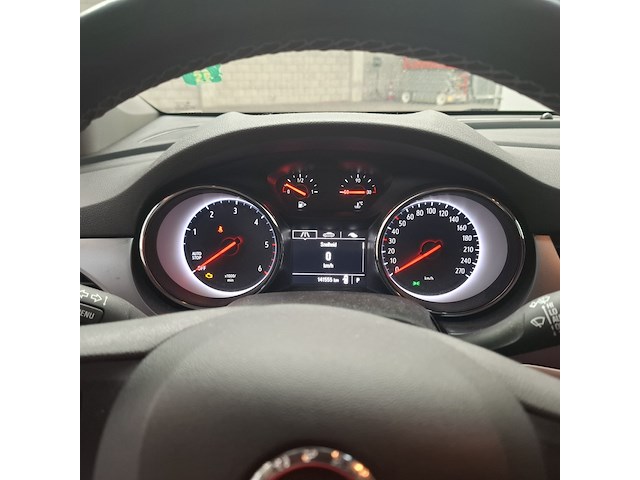 Personenauto, opel, astra - afbeelding 4 van  27