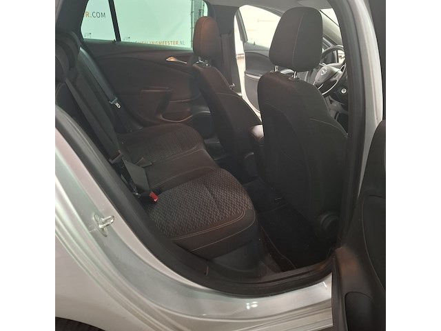 Personenauto, opel, astra - afbeelding 8 van  27