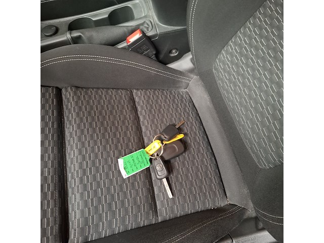 Personenauto, opel, astra - afbeelding 14 van  27