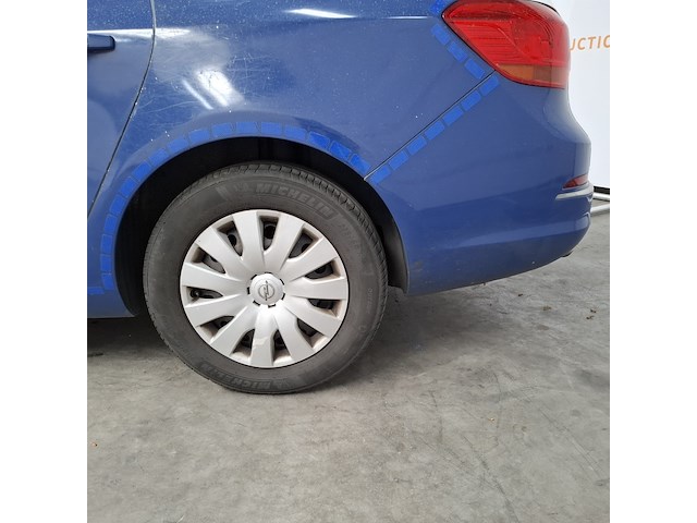 Personenauto, opel, astra - afbeelding 7 van  60