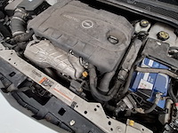 Personenauto, opel, astra - afbeelding 43 van  60