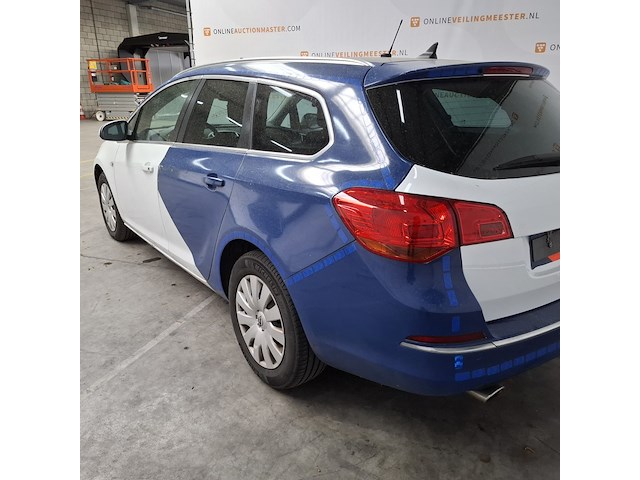 Personenauto, opel, astra - afbeelding 60 van  60