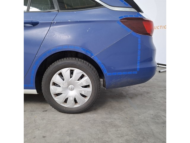 Personenauto, opel, astra - afbeelding 8 van  58