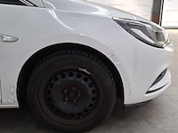 Personenauto, opel, astra - afbeelding 11 van  58