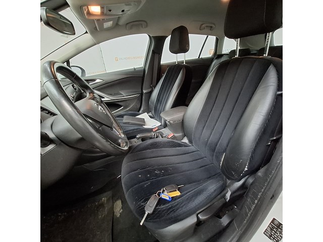 Personenauto, opel, astra - afbeelding 21 van  58