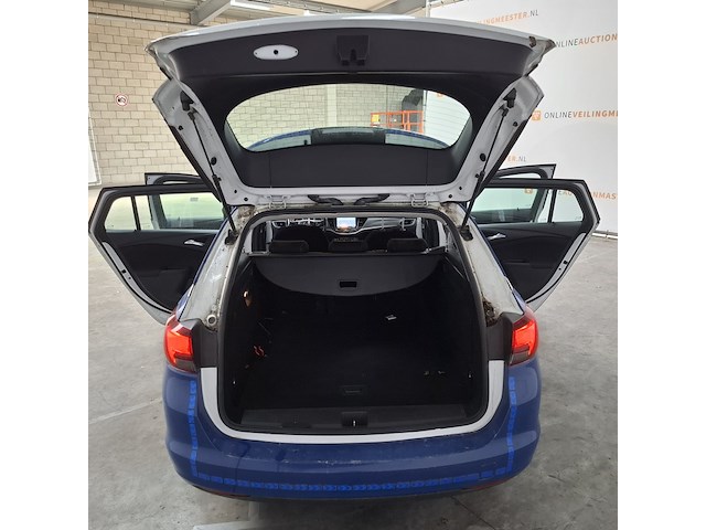 Personenauto, opel, astra - afbeelding 32 van  58