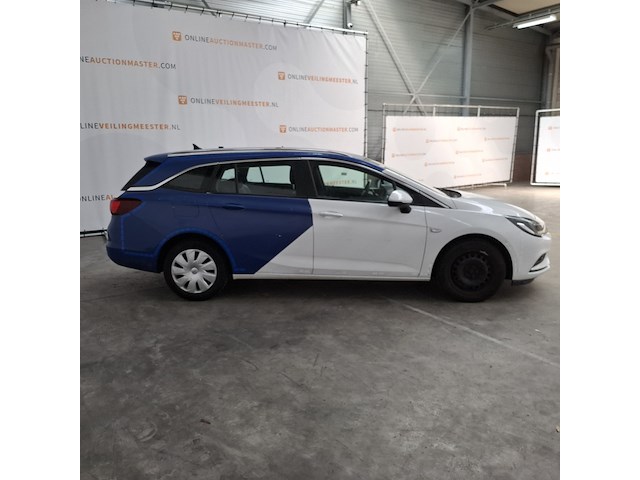 Personenauto, opel, astra - afbeelding 34 van  58