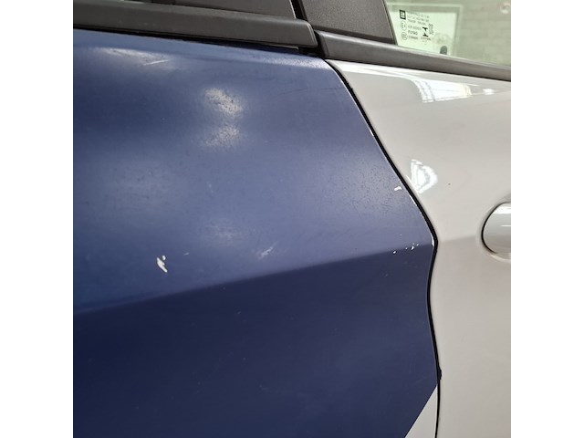 Personenauto, opel, astra - afbeelding 45 van  58