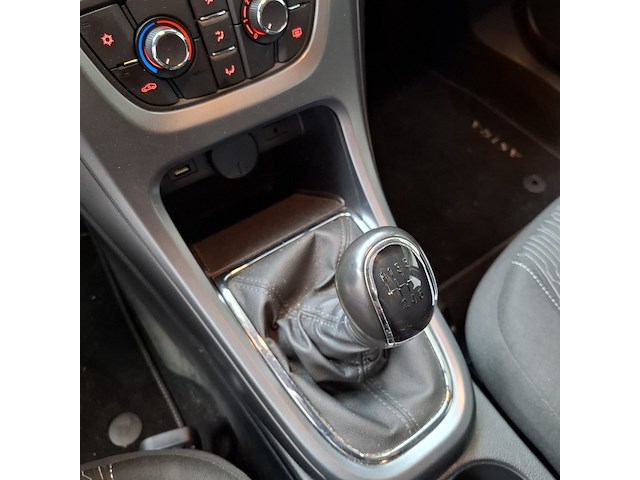 Personenauto, opel, astra - afbeelding 31 van  65