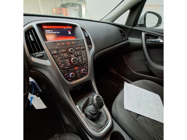 Personenauto, opel, astra - afbeelding 32 van  65