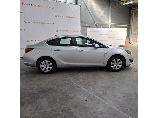 Personenauto, opel, astra - afbeelding 34 van  65