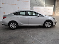 Personenauto, opel, astra - afbeelding 34 van  65