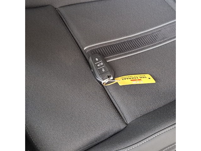 Personenauto, opel, astra - afbeelding 17 van  56